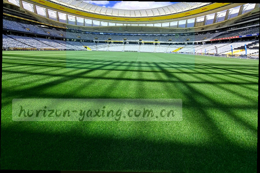 战术板线条示意联赛、欧战与国内杯赛分区的路径关系